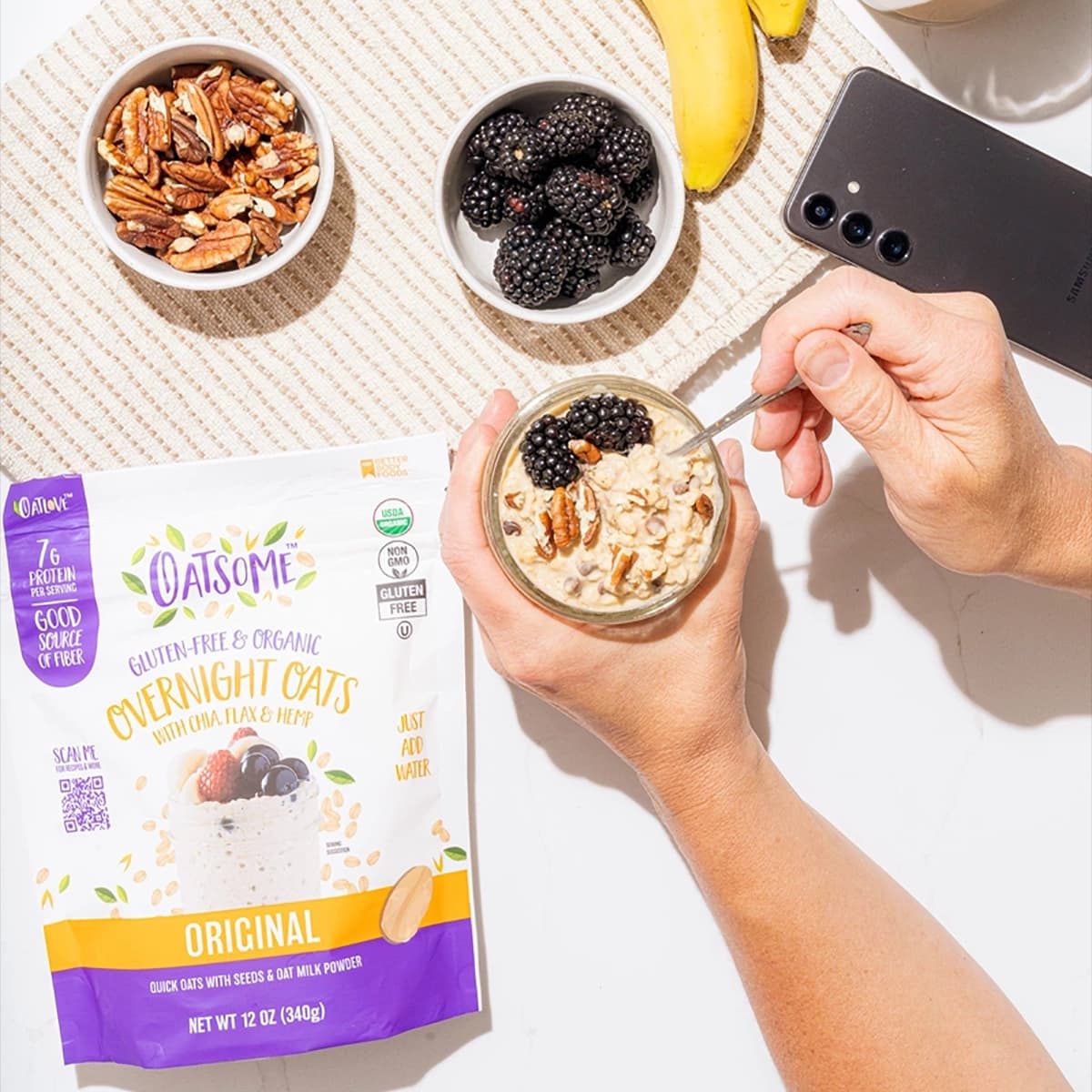 Overnight Oats product with almonds, blackberry's and oats. 