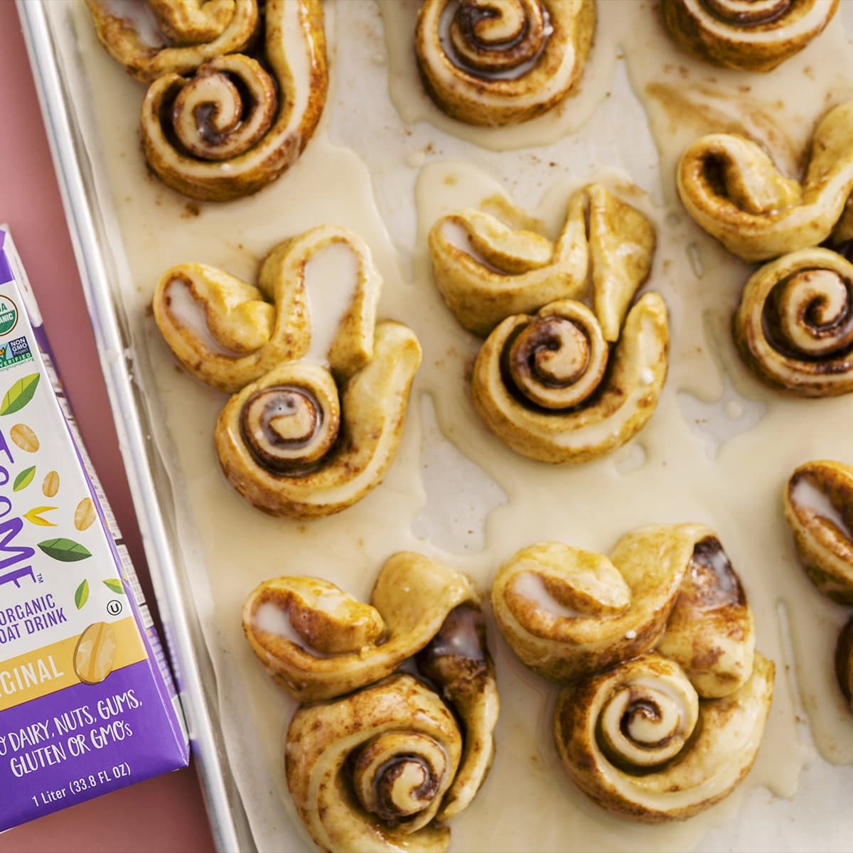 Easter Bunny Cinnamon Rolls