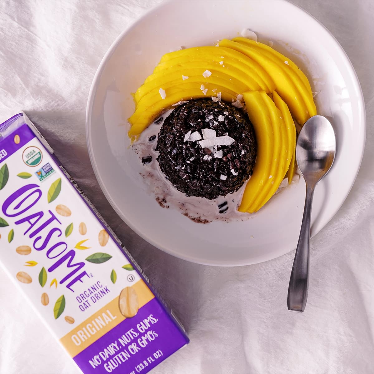 Mango Sticky Rice with Oat Milk