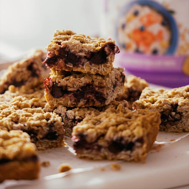 Oatsome Berry Oat Bars