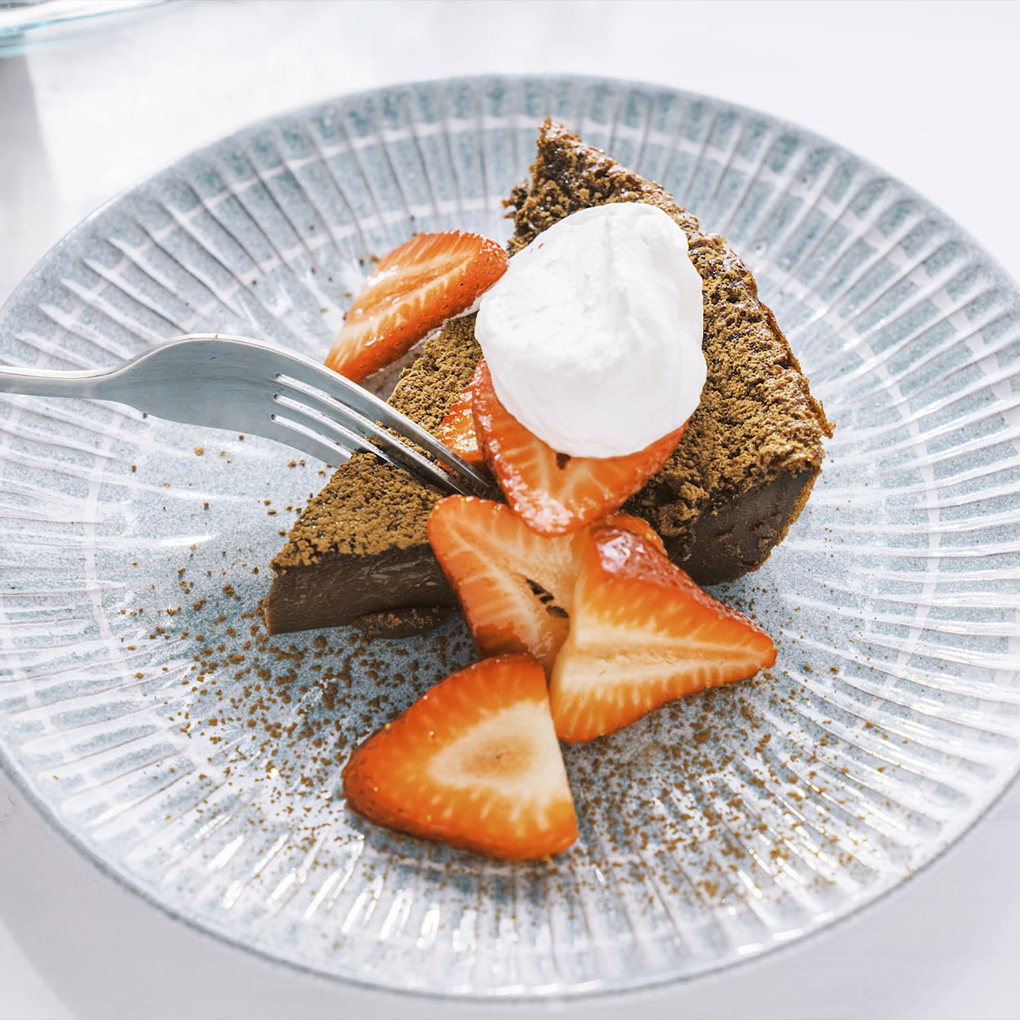 Chocolate Oat Cinnamon Custard Pie with Fresh Strawberries